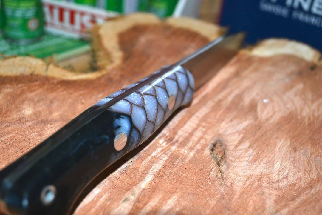 BARK RIVER KNIVES Bark River Aurora CPM 3V Knife W/ Nebula Dragon Scale (USA) 9 BARK RIVER KNIVES Bark River Aurora CPM 3V Knife W/ Nebula Dragon Scale (USA)