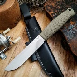 Benchmade 202 LEUKU Fixed Blade Knife 3V