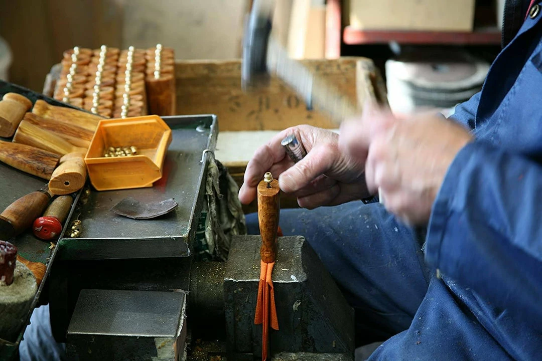 Helle Knives Helle Utvær Knife Model 600 (Made In Norway) 8 Helle Knives Helle Utvær Knife Model 600 (Made In Norway)