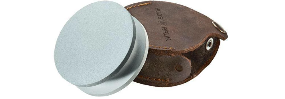 Axe Sharpeners Hults Bruk 180/600 Grit Grinding Stone, Leather Case 3 Axe Sharpeners Hults Bruk 180/600 Grit Grinding Stone, Leather Case