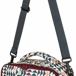 KAVU Lunch Box Insulated Padded Leak Proof Crossbody Meal Pack Hats & Accessories 7 KAVU Lunch Box Insulated Padded Leak Proof Crossbody Meal Pack Hats & Accessories