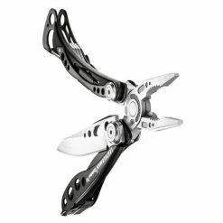 Leatherman Skeletool CX 7-in-1 Multi-Tool Leatherman Tools