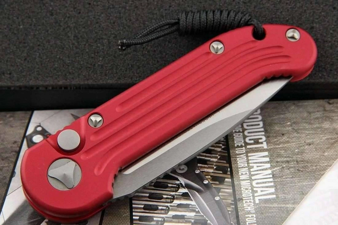 Microtech LUDT Automatic Knife Red (3.4" Black) 135-1RD All Knife Brands 4 Microtech LUDT Automatic Knife Red (3.4" Black) 135-1RD All Knife Brands