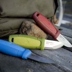 MORAKNIV Mora M-12647 Eldris Pocket-Size Fixed 2.2" 12C27 (Sweden) 17 MORAKNIV Mora M-12647 Eldris Pocket-Size Fixed 2.2