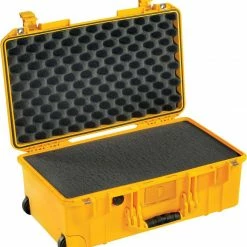 Pelican 1535 Air Case 31 Pelican 1535 Air Case