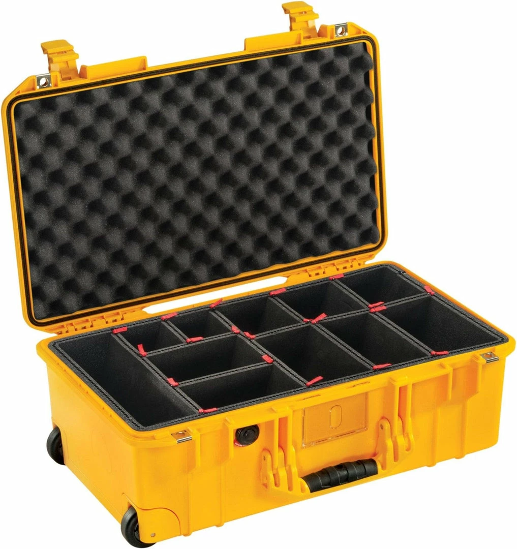 Pelican 1535 Air Case 17 Pelican 1535 Air Case