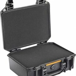 Pelican V200 Vault Medium Pistol Case