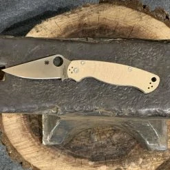 Spyderco Paramilitary 2 C81MPCW2 Folding Knife 3.47" CruWear Canvas Micarta Spyderco Knives 19 Spyderco Paramilitary 2 C81MPCW2 Folding Knife 3.47