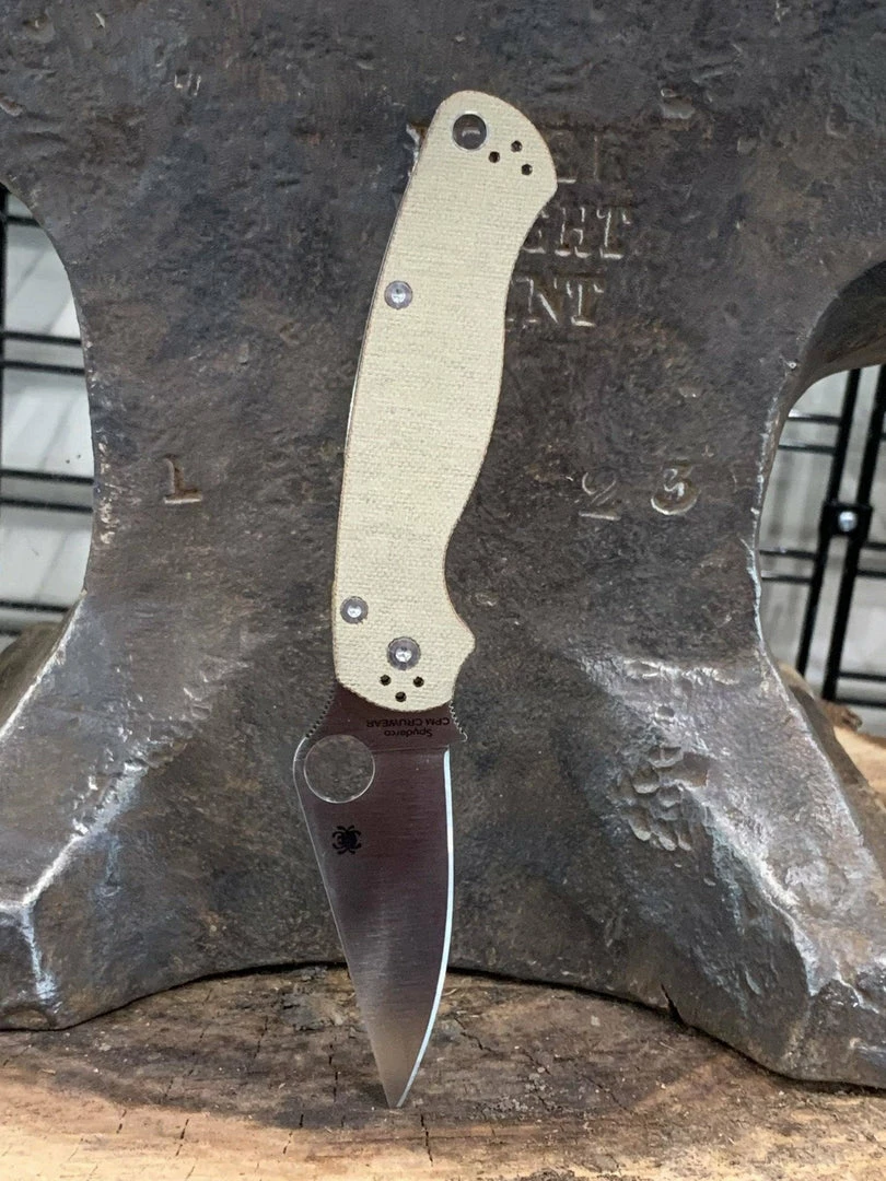 Spyderco Paramilitary 2 C81MPCW2 Folding Knife 3.47" CruWear Canvas Micarta Spyderco Knives 9 Spyderco Paramilitary 2 C81MPCW2 Folding Knife 3.47" CruWear Canvas Micarta Spyderco Knives