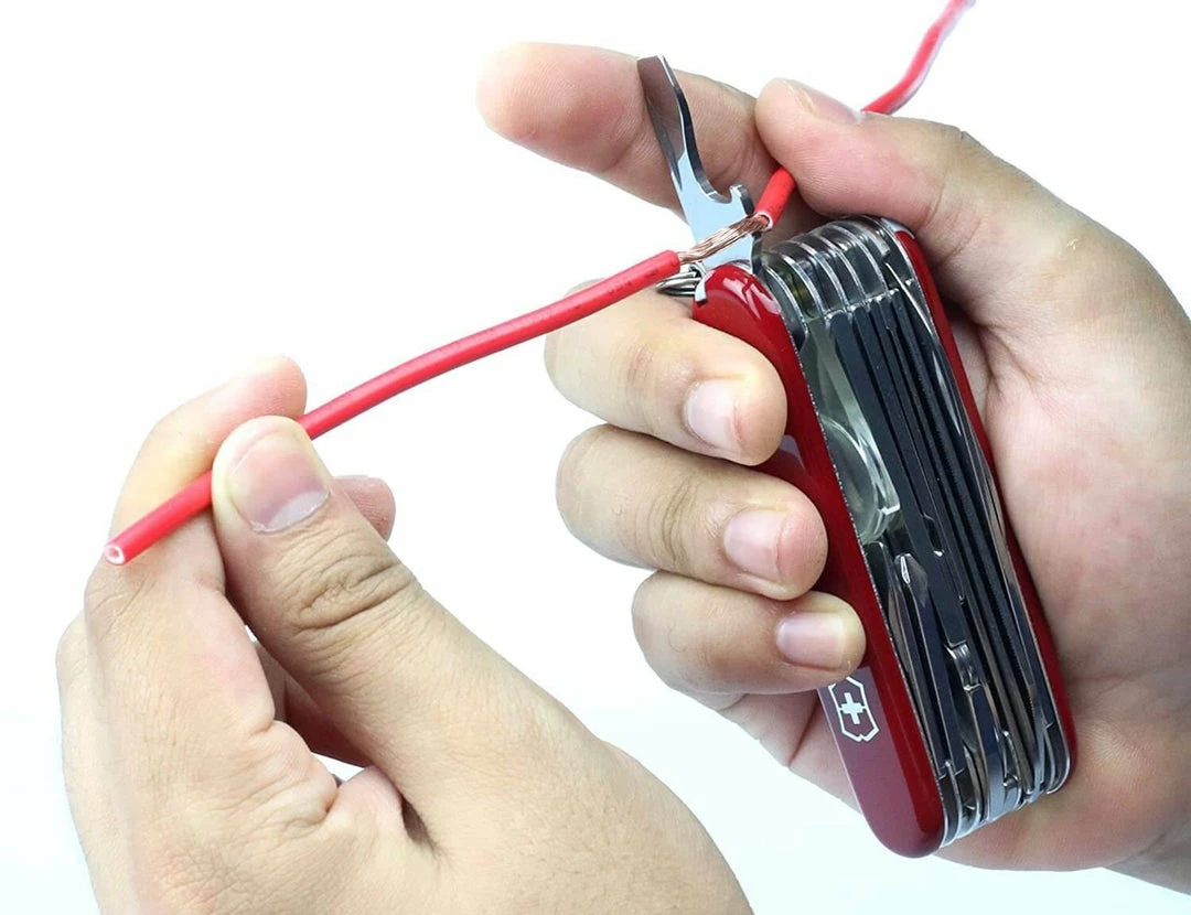 Victorinox Swiss Army Multi-Tool SwissChamp Pocket Knife 12 Victorinox Swiss Army Multi-Tool SwissChamp Pocket Knife